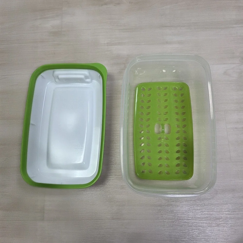 Rubbermaid freshworks produce